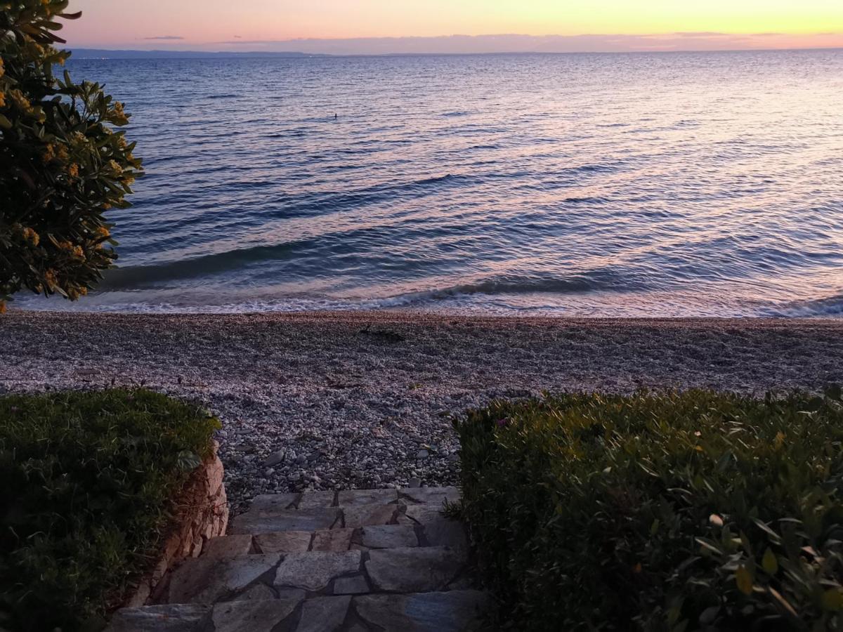 Vila Ca' Del Mare Kalogria  Exteriér fotografie